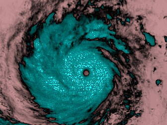 6 dead in Taiwan Typhoon 